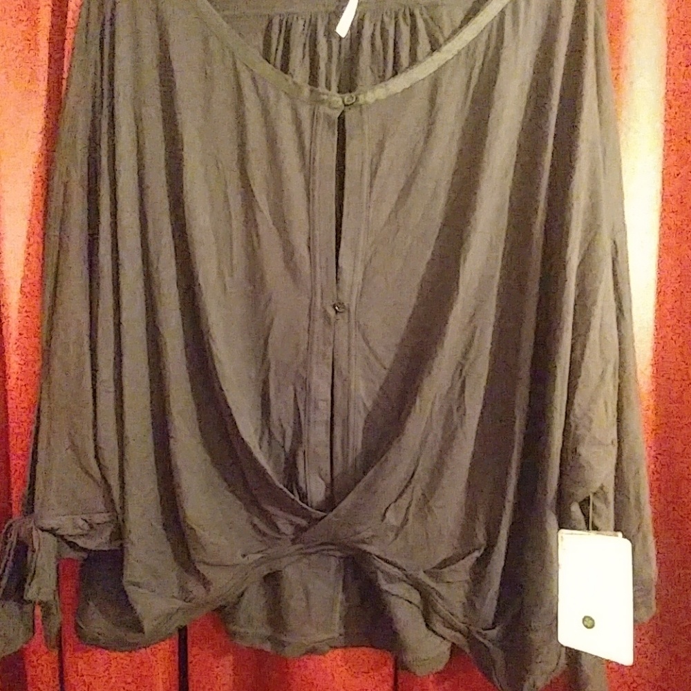 NWT Free People Wrap Key-Hole Blouse - Picture 4 of 5
